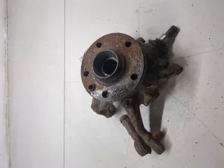 701498625,701407258A,7D0407344B Ступица передняя правая Volkswagen Transporter T4 Арт 20427593, вид 1