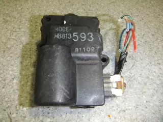 MB813593 Моторчик заслонки отопителя Mitsubishi Colt 5 Арт E40073370