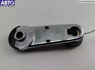 443837581D Ручка стеклоподъемника Audi 80 B3 Арт 55128533, вид 2