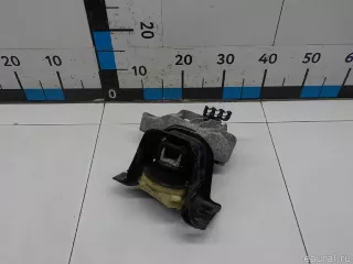 113758078R Опора двигателя правая Renault Captur Арт E30994273