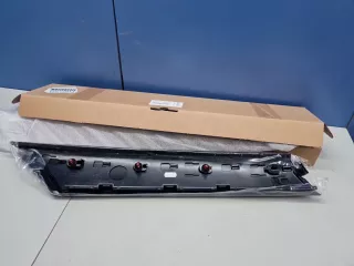 51137300008 Накладка стойки передняя правая MINI Cooper F56,F55 Арт Z352619, вид 3