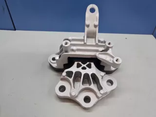 6600080023 Опора двигателя левая Geely Monjaro Арт ZAP352568