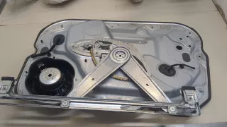  Стеклоподъемник левый передний Ford Focus 2 restailing Арт 20447532, вид 4