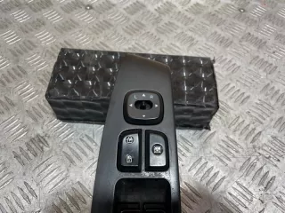 93570b2040 Кнопка стеклоподъемника Kia Soul 2 restailing Арт 143101MA, вид 4
