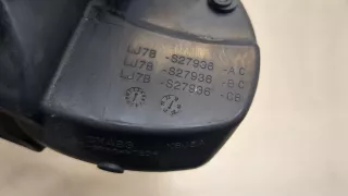  Лючок бензобака бордовый Lincoln Corsair Арт 20452827, вид 3