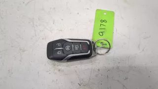 DS7Z15K601W Ключ Ford Explorer 5 restailing Арт 20282943, вид 1