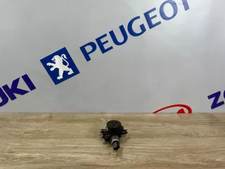 1445928 Датчик давления в топливной рампе Ford Tourneo Арт 2-37817, вид 1