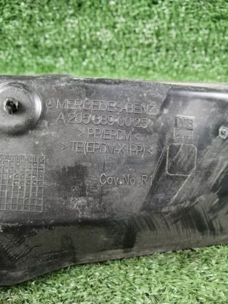 A2058890025 Пыльник крыла Mercedes C W205 Арт 2-83833, вид 4