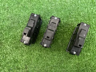 A2049058402 Кнопка центрального замка Mercedes GLS X166 Арт 2-88196, вид 2