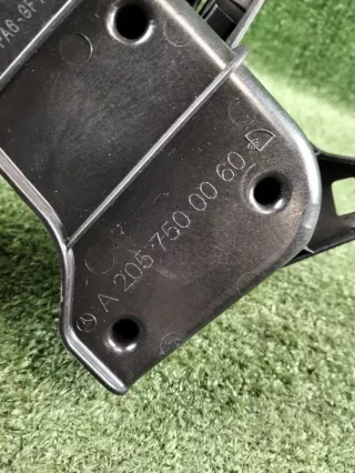 A2057500060 Крышка привода замка багажника Mercedes C W205 Арт 2-138907, вид 3
