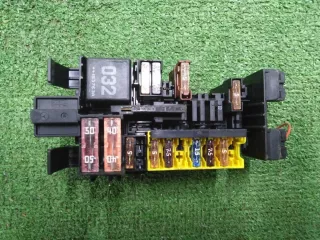 A2059067200 Блок предохранителей Mercedes G W461/463 Арт 2-140579, вид 1
