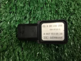 A0071530528 Датчик давления Mercedes C W205 Арт 2-144935, вид 3