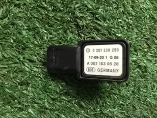 A0071530528 Датчик давления Mercedes C W205 Арт 2-162319, вид 2