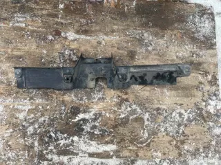 7450A589 Накладка замка капота Mitsubishi Outlander 2 Арт 2-229899, вид 4