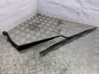 8521133210 Щеткодержатель (поводок стеклоочистителя, дворник) Toyota Camry V30 Арт 2-656261, вид 2