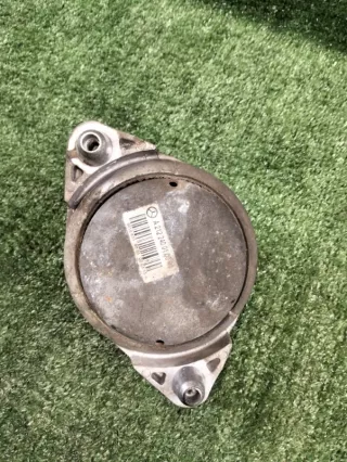 A2122400100 Подушка крепления двигателя Mercedes E C207 Арт 2-711612, вид 3