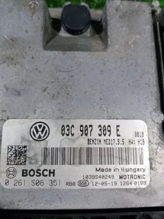 03C907309E Блок управления двигателем Volkswagen Passat B7 Арт 2-968345, вид 4