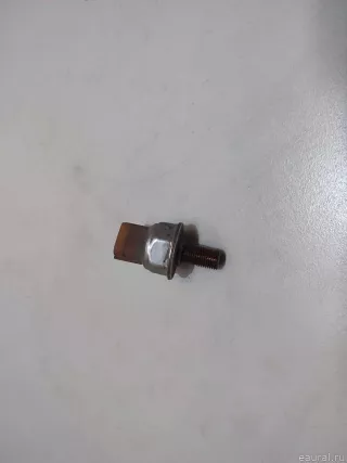 166381LA0A Датчик давления топлива Infiniti QX80 1 restailing Арт E23796055