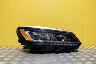 561941036A-PRAWA Фара передняя правая Volkswagen Passat B8 Арт AL17731372868, вид 1