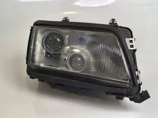 0301047202 Фара передняя правая Audi A8 D2 (S8) Арт AL17749717886, вид 2