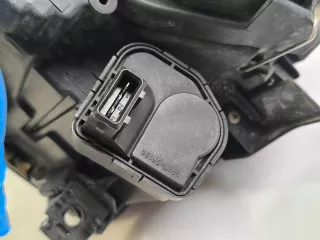 0301047202 Фара передняя правая Audi A8 D2 (S8) Арт AL17749717886, вид 7