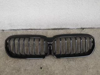  Решетка радиатора BMW 5 G30/G31 Арт AL17621663986, вид 1