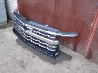  Решетка радиатора Chevrolet Tahoe 4 Арт AL17660939017, вид 2