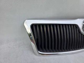 1Z0853668 Решетка радиатора Skoda Octavia A5 Арт AL17757593623, вид 2