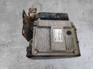 55202542CW,71600.094.02 Блок управления двигателем Opel Astra H Арт AL17752403822, вид 1
