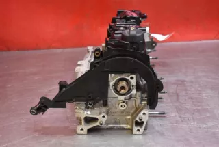 9684504780 Клапанная крышка Peugeot 208 Арт AL17637859401, вид 4