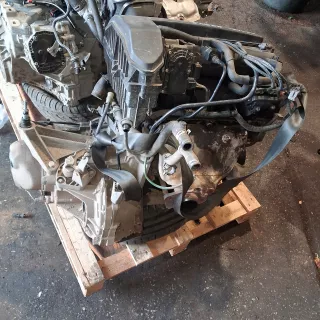 110422959R,,,130C07962R Клапанная крышка Renault Modus Арт AL17755214524, вид 3