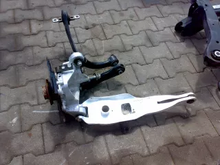  Кулак задний левый Chrysler 200 Арт AL17674636251