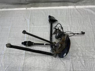 COMPASS,-,ZWROTNICA Кулак задний правый Jeep Patriot Арт AL17651580572, вид 1