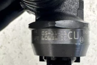 038130073BQ Форсунка Volkswagen Passat B7 Арт AL17656230257, вид 1