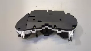  Щиток приборов (приборная панель) Pontiac Vibe 1 Арт 20458598, вид 2