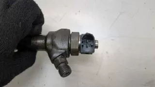  Форсунка Volkswagen Passat B7 2.0л TDI Арт 20455256, вид 2