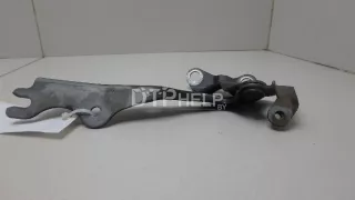 B32H52410A Петля капота правая Mazda 3 BK Арт AM70761408, вид 4