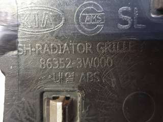 решетка радиатора Kia Sportage 3 2010г. 863503W030, 863523W000 - Фото 9