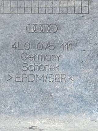 Брызговик Audi Q7 4L 2007г. 4L0075111 - Фото 3