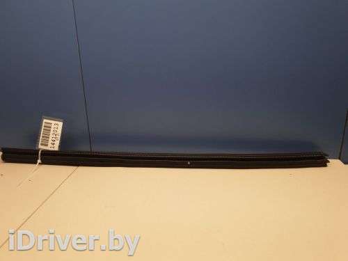 Накладка стекла передней левой двери Audi A6 C7 (S6,RS6) 2011г. 4G0837479A - Фото 1