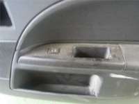 Обшивка двери передней правой Ford Mondeo 3 2003г.  - Фото 3