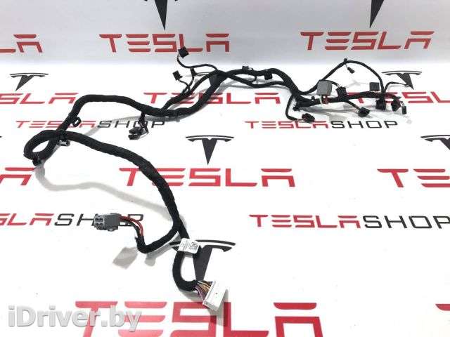 проводка Tesla model S 2021г. 168888899C,1688905-00-A - Фото 1