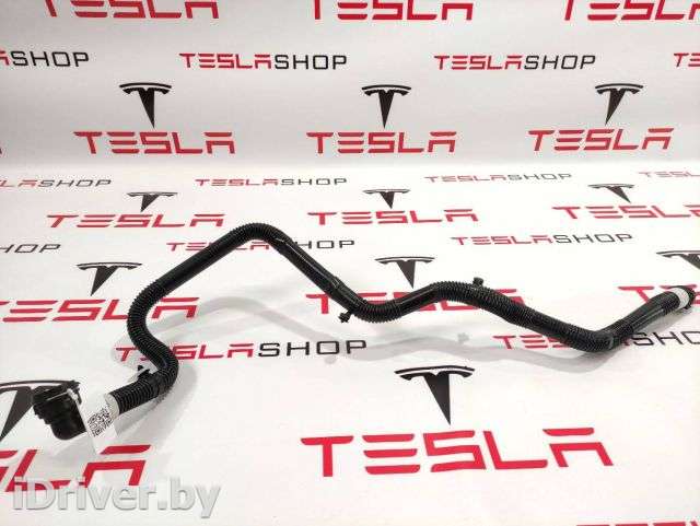 Патрубок радиатора Tesla model 3 2018г. 1077586-00-C - Фото 1