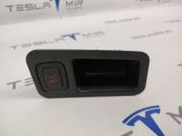 1009264-00,1010327-00 Ручка + кнопка крышки багажника к Tesla model S Арт 12698