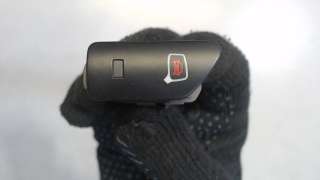 8R1927451 Кнопка (выключатель) к Audi A4 B8 Арт 7858562