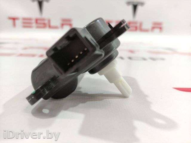 Переключатель отопителя (печки) Tesla model S 2014г. 6008248,1116135-00-B,D332-GG6AA - Фото 1