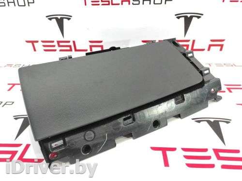 Бардачок Tesla model S 2015г. 1003327-08-L - Фото 1