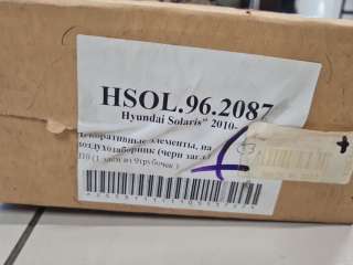 Решётка в бампер центральная Hyundai Solaris 1 2010г. HSOL962087 - Фото 5