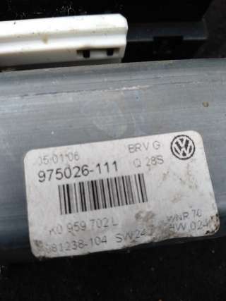 Моторчик стеклоподъемника передний правый Volkswagen Passat B6 2006г. 1K0959702L - Фото 4