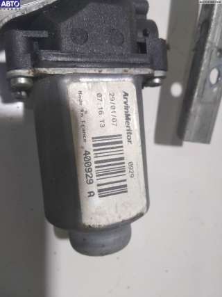 Стеклоподъемник электрический задний правый Nissan Note E11 2007г.  - Фото 2